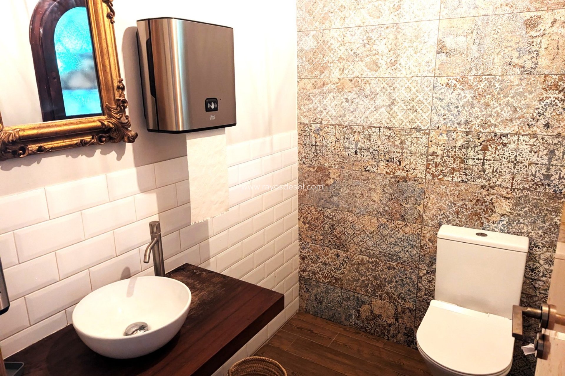 Reventa - Propiedad comercial - Moraira - La Cometa