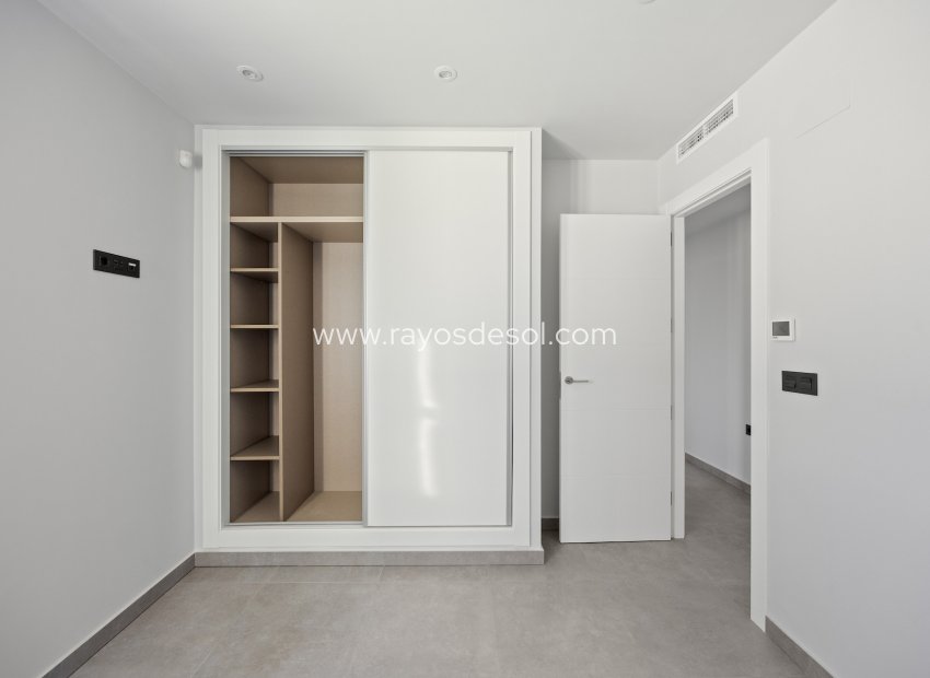 Reventa - Villa - Algorfa - La Finca Golf