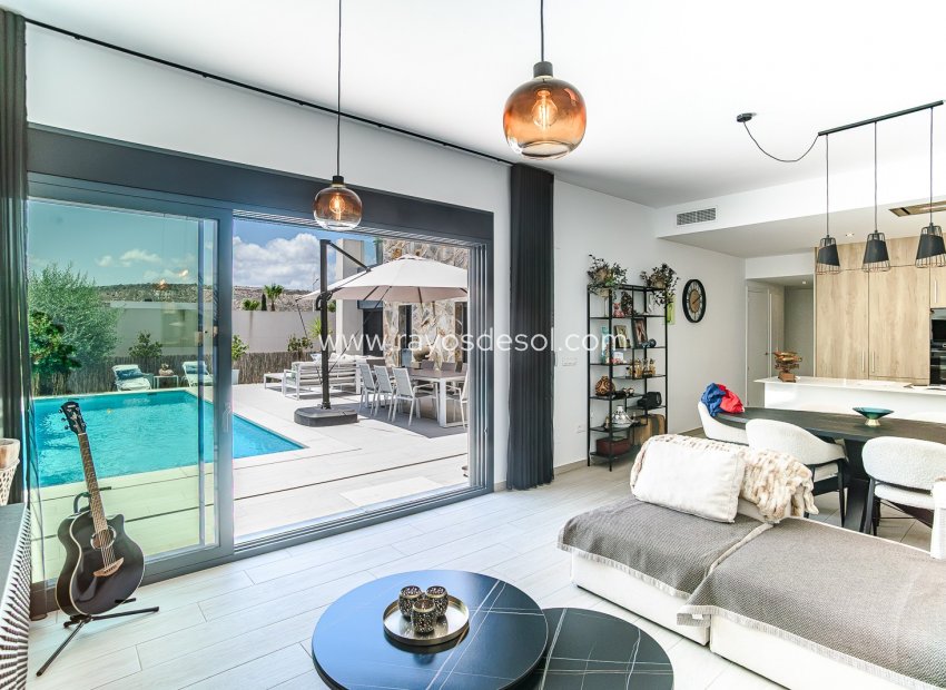 Reventa - Villa - Algorfa - La Finca Golf