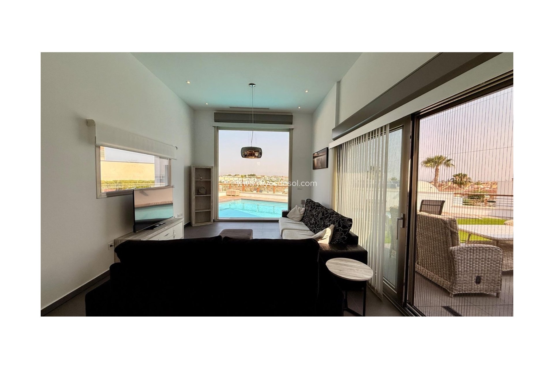 Reventa - Villa - Benijofar