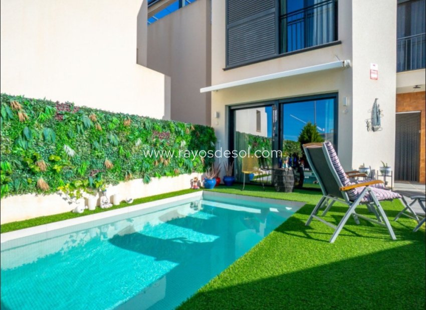 Reventa - Villa - Benijofar