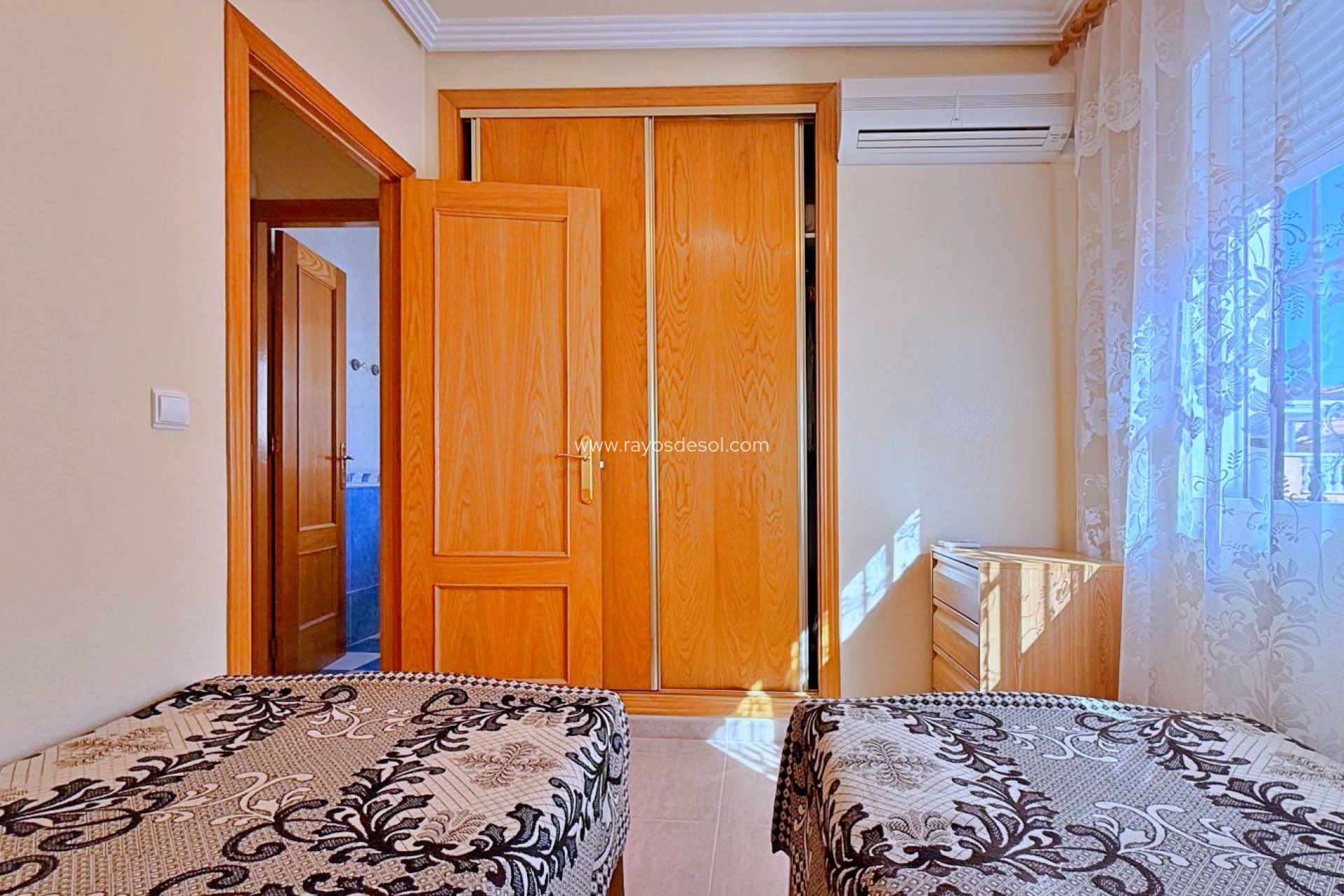 Reventa - Villa - Costa Blanca - Orihuela Costa