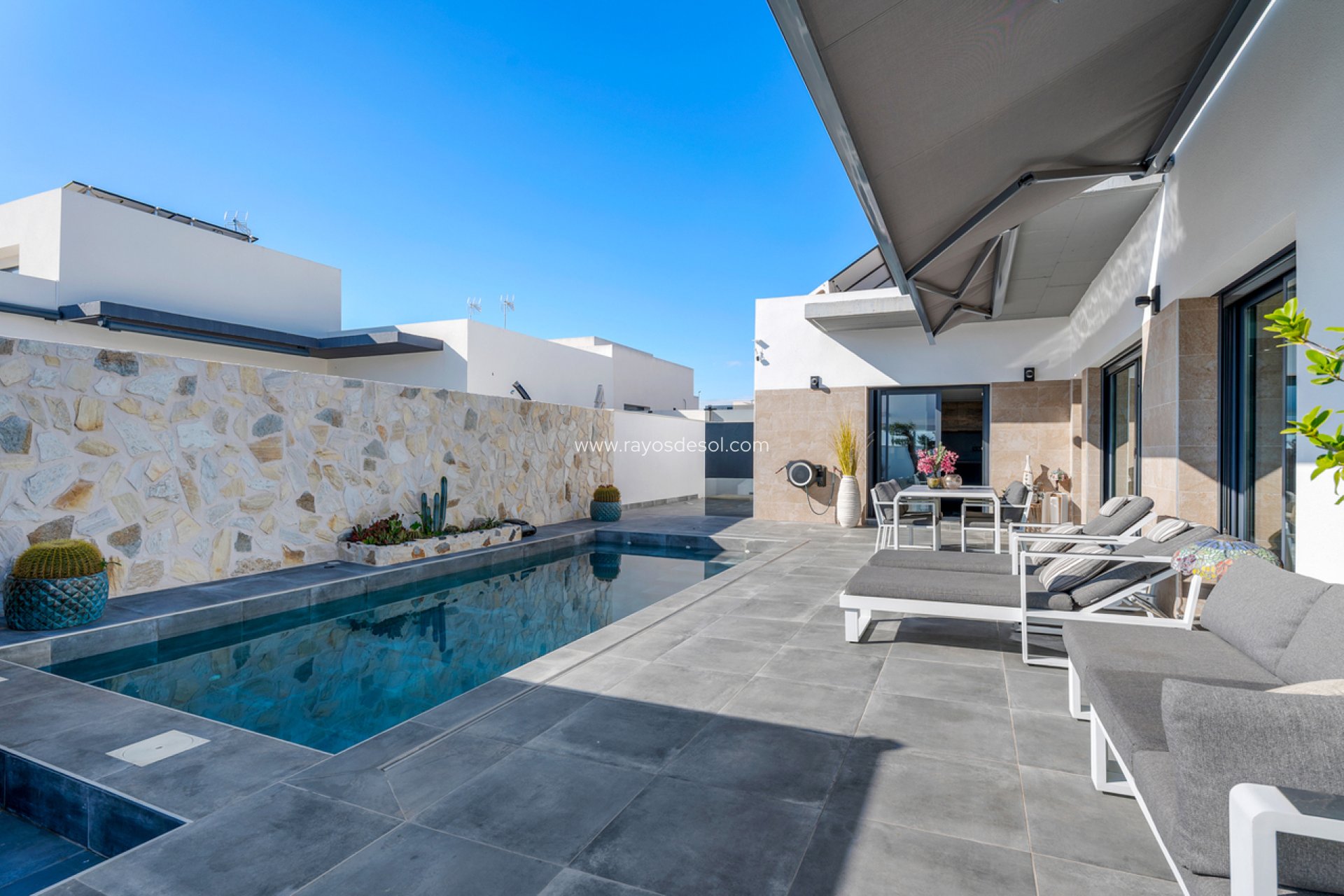 Reventa - Villa - Daya Nueva