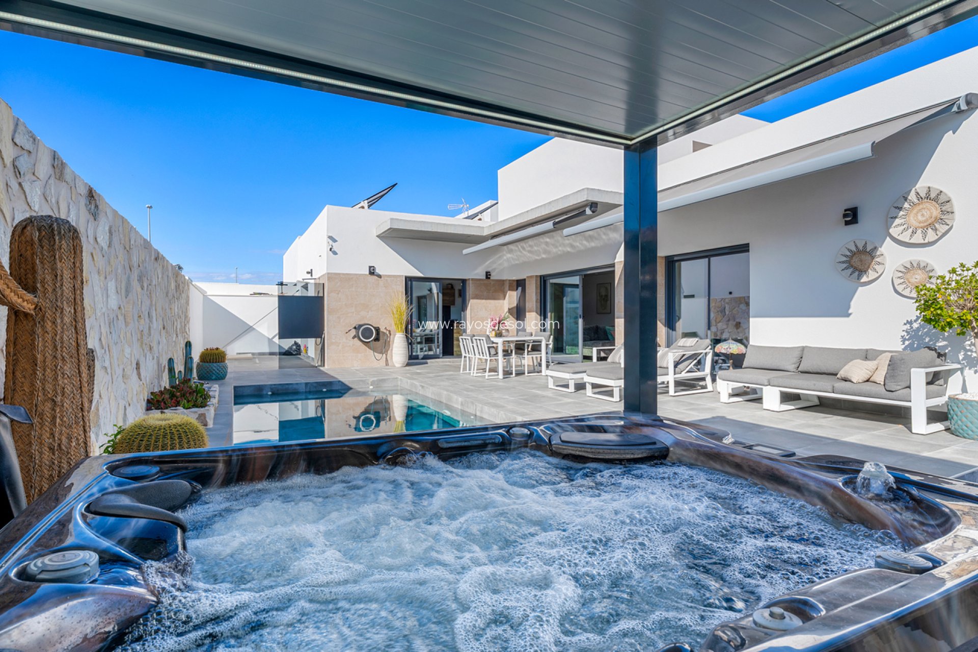 Reventa - Villa - Daya Nueva