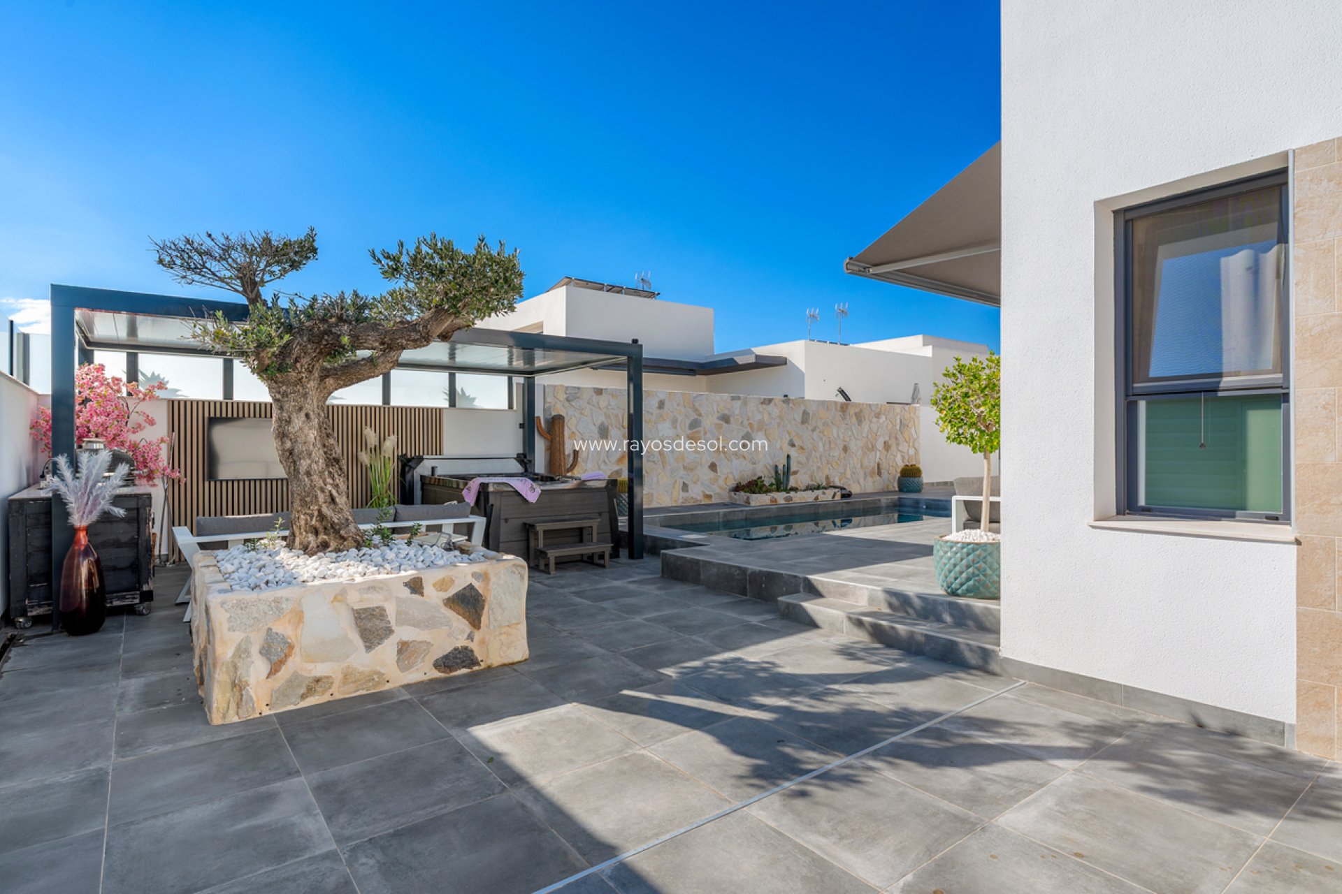 Reventa - Villa - Daya Nueva