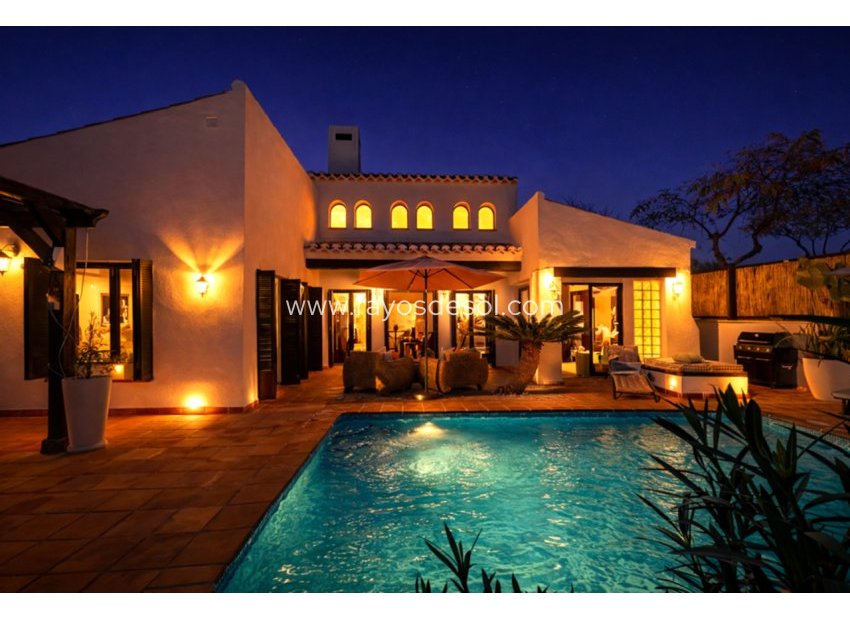 Reventa - Villa - El Valle Golf Resort