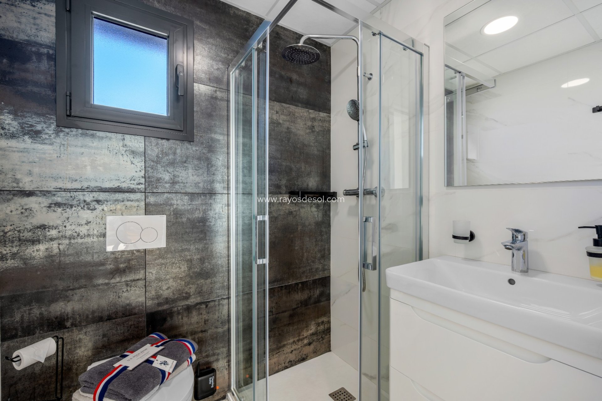 Reventa - Villa - Los Alcazares - Serena Golf