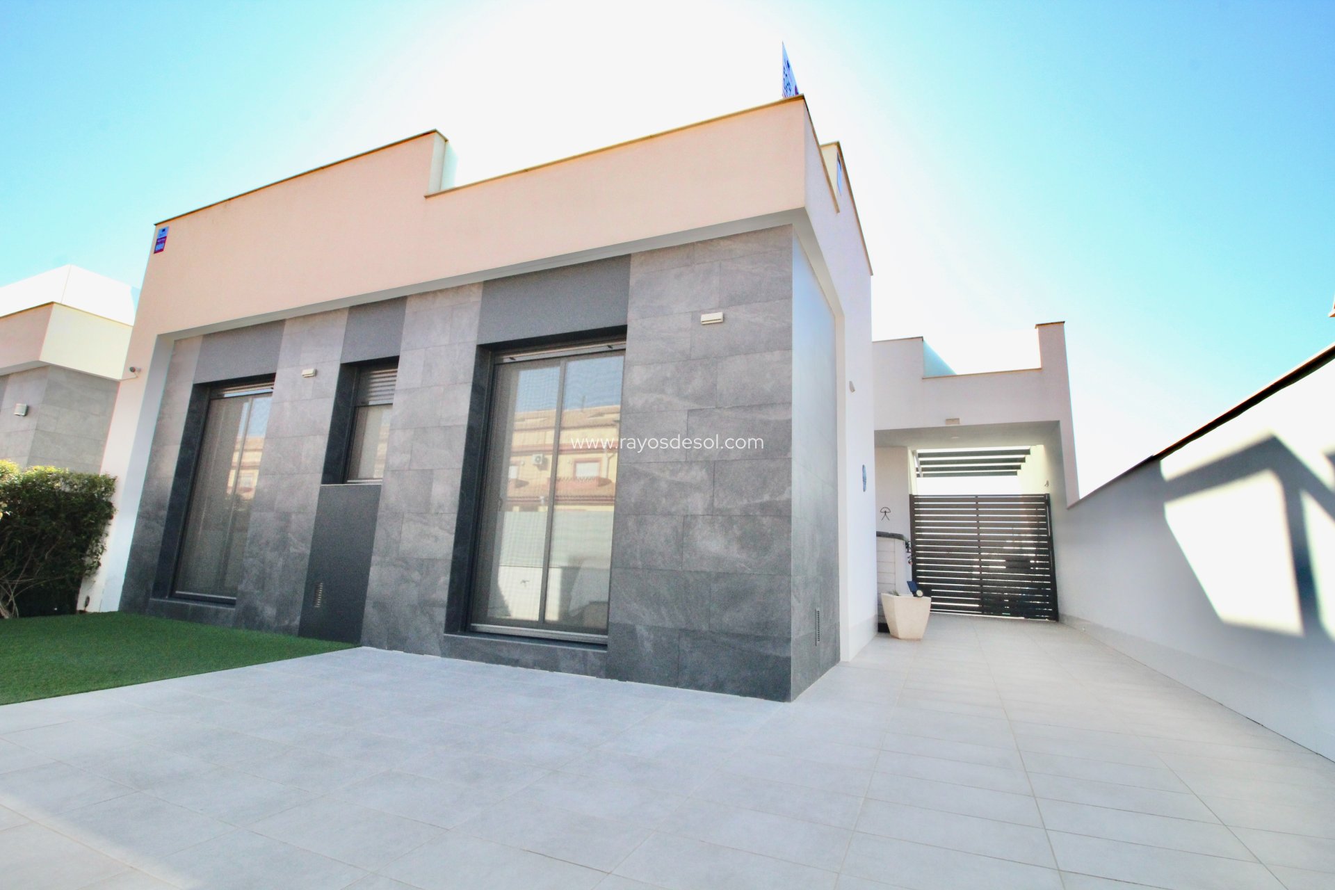 Reventa - Villa - Los Alcazares