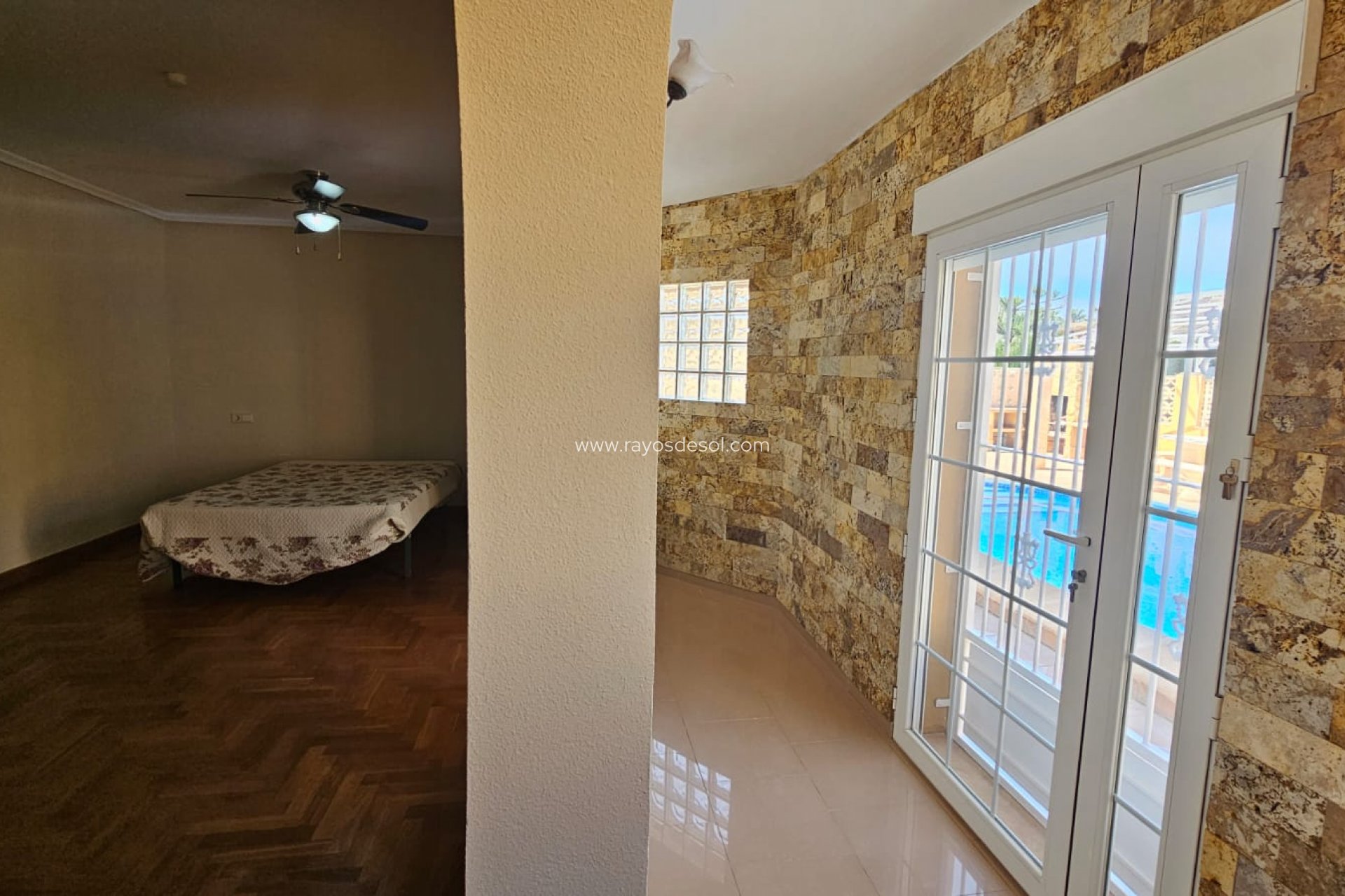 Reventa - Villa - Los Alcazares