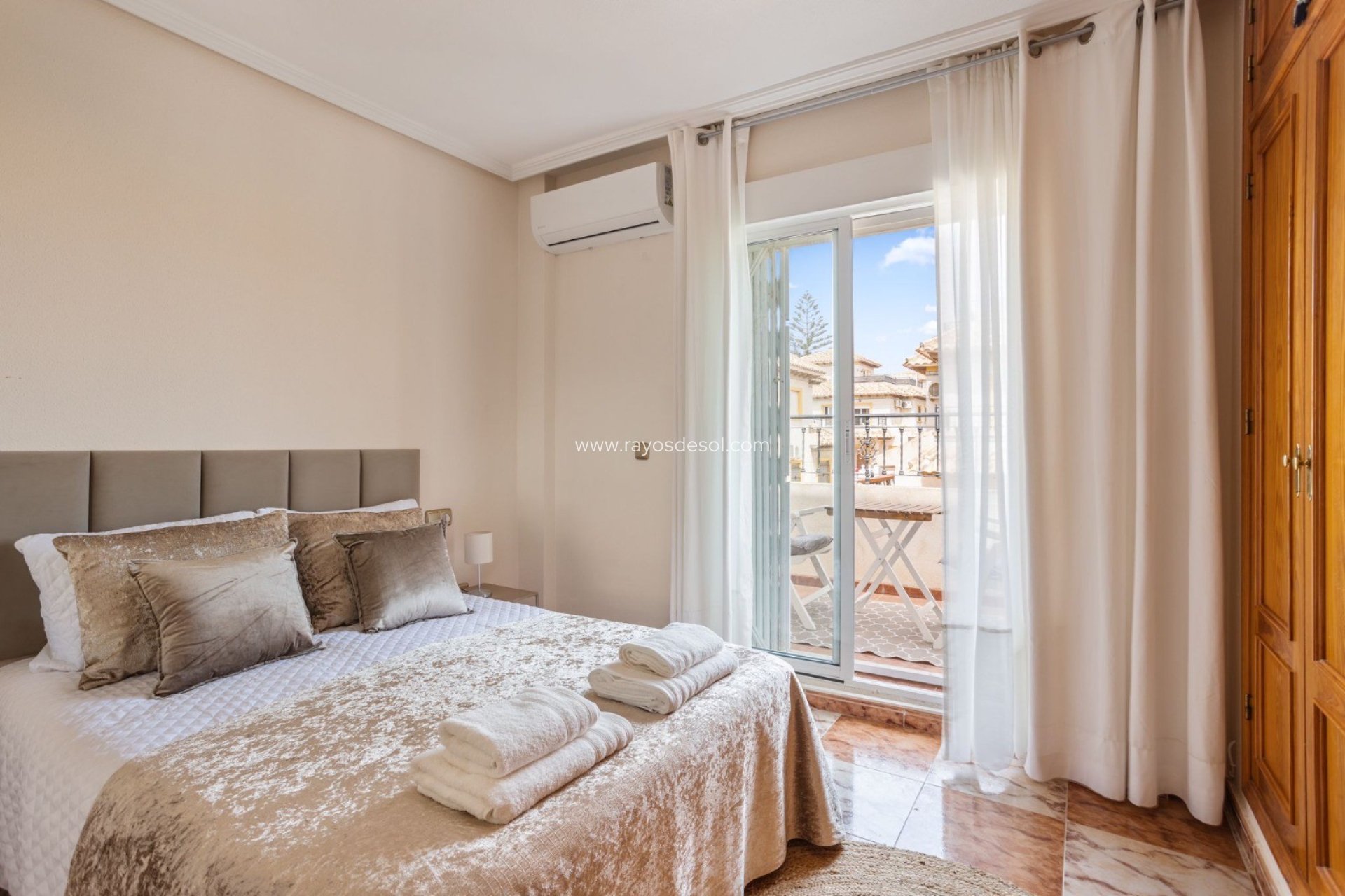 Reventa - Villa - Orihuela Costa - La Regia