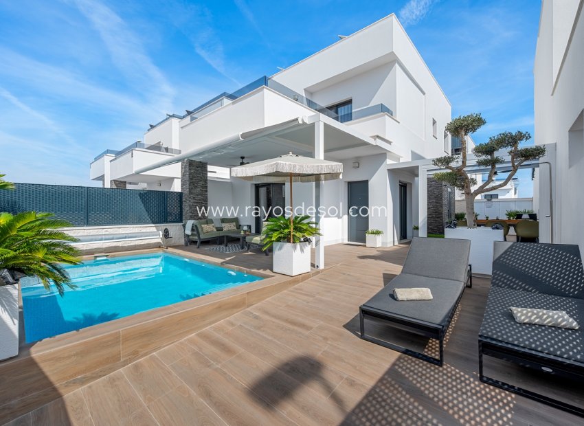 Reventa - Villa - Orihuela Costa - Orihuela