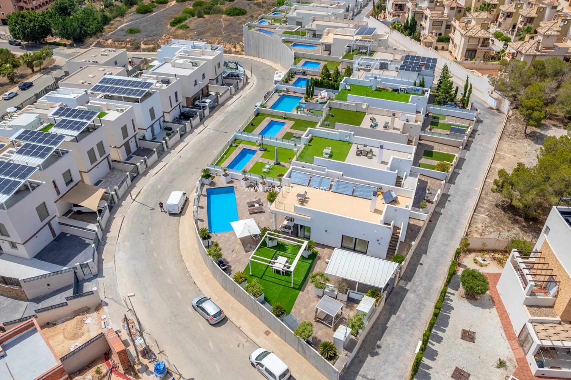 Reventa - Villa - Orihuela Costa - Villamartín