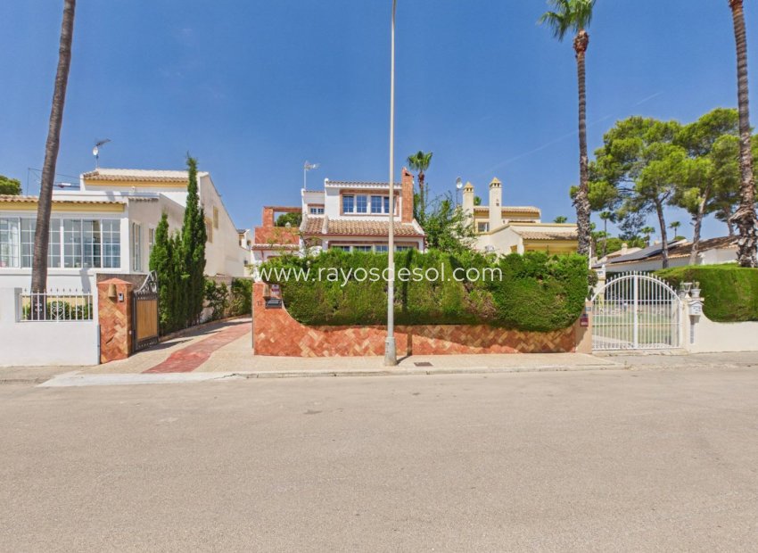Reventa - Villa - Orihuela Costa - Villamartin