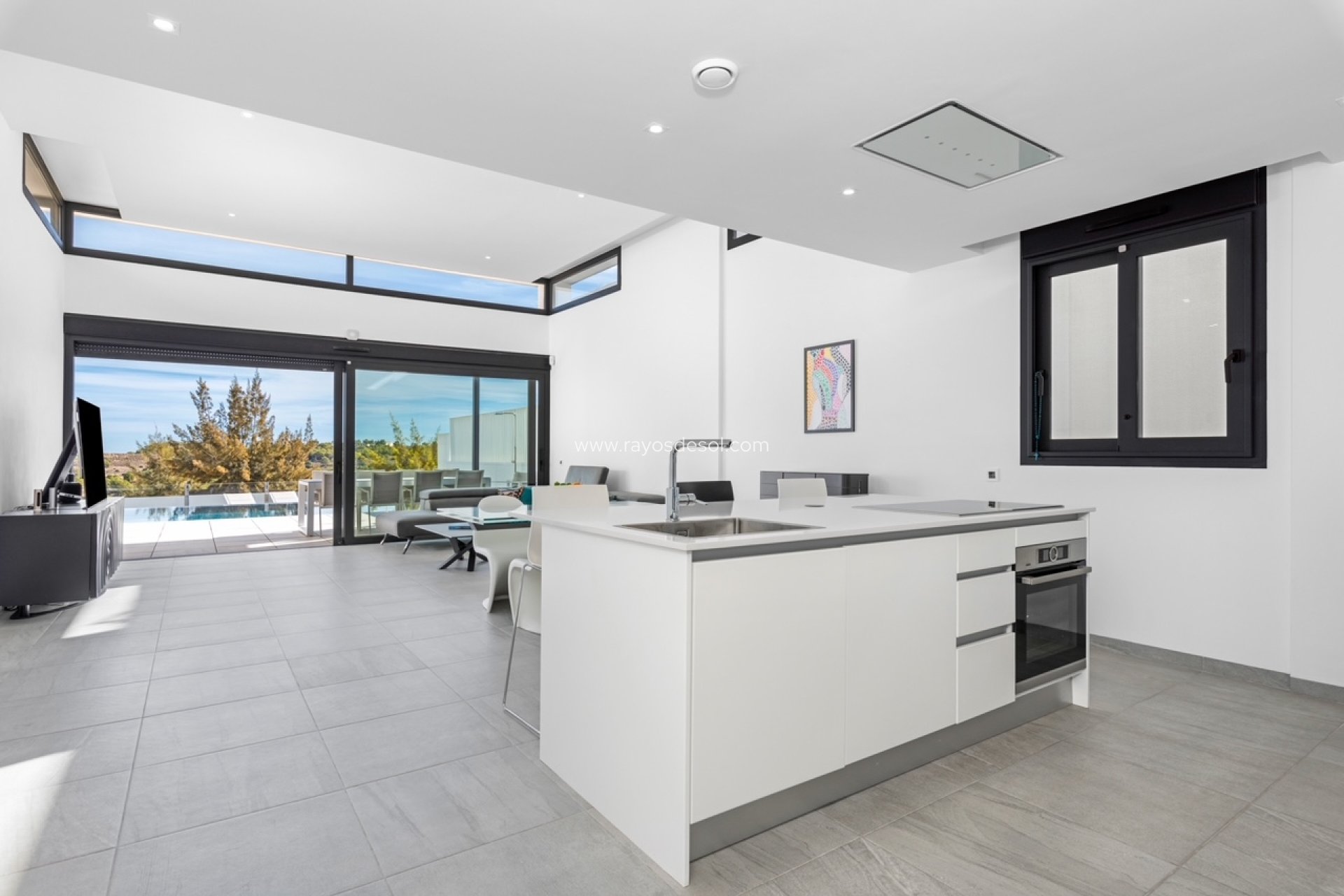 Reventa - Villa - San Miguel de Salinas - Ciudad de las comunicaciones