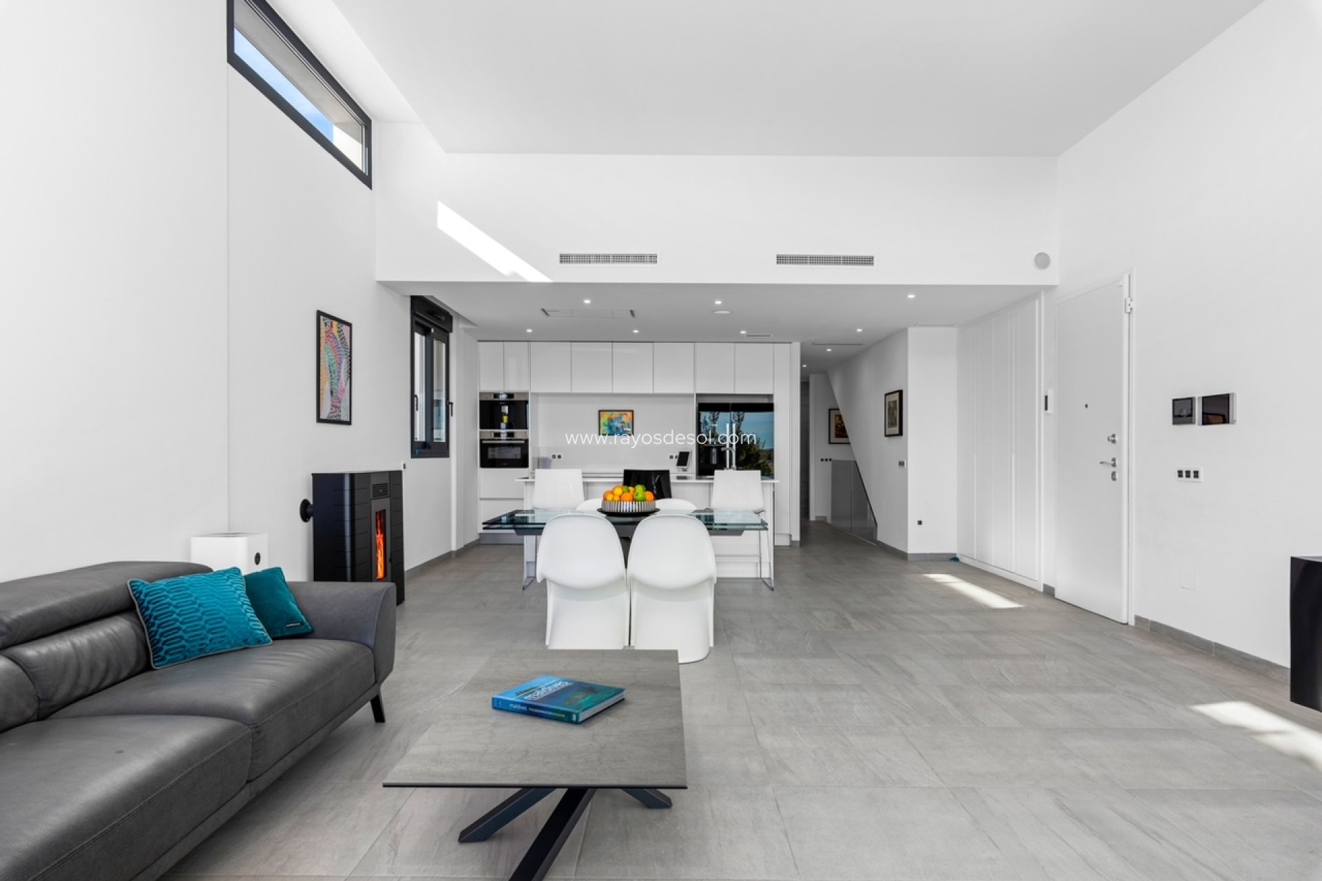 Reventa - Villa - San Miguel de Salinas - Ciudad de las comunicaciones