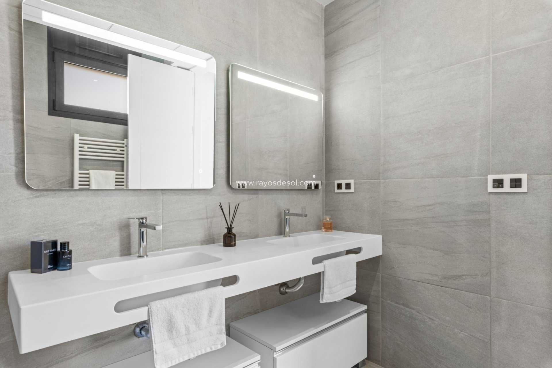 Reventa - Villa - San Miguel de Salinas - Ciudad de las comunicaciones