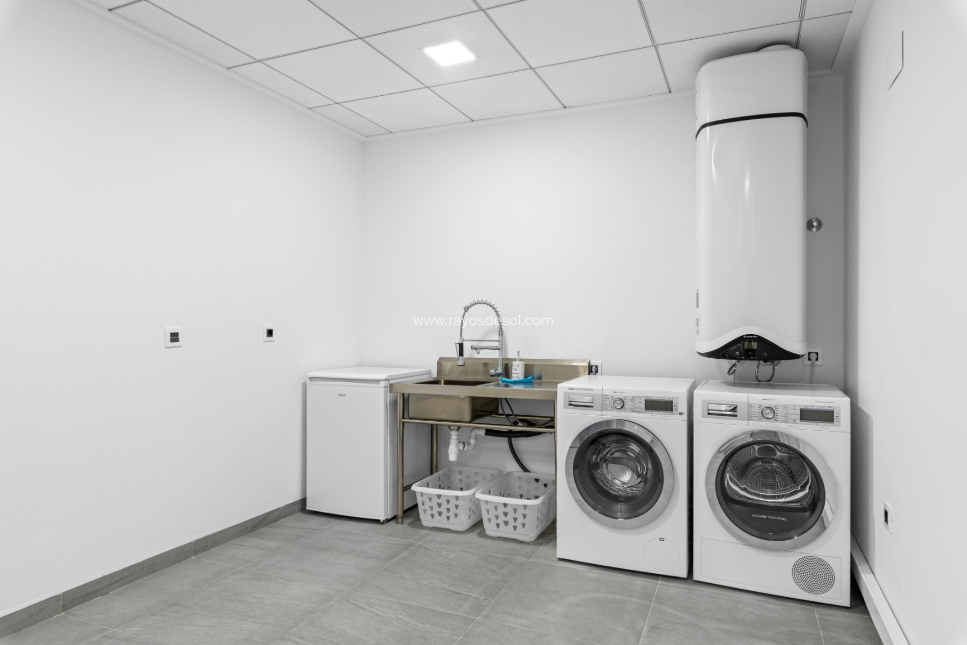 Reventa - Villa - San Miguel de Salinas - Ciudad de las comunicaciones