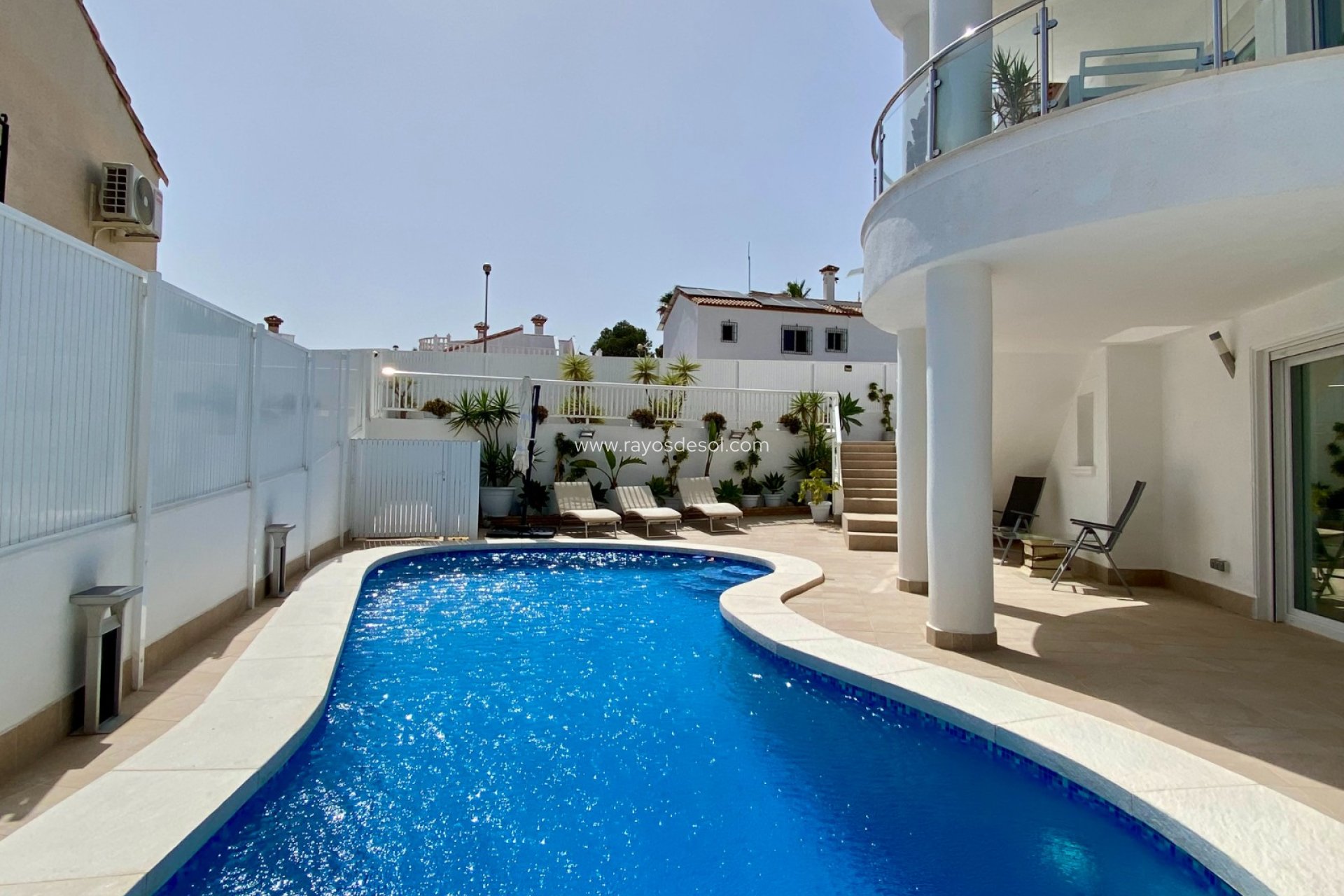 Reventa - Villa - San Miguel de Salinas - Pueblo