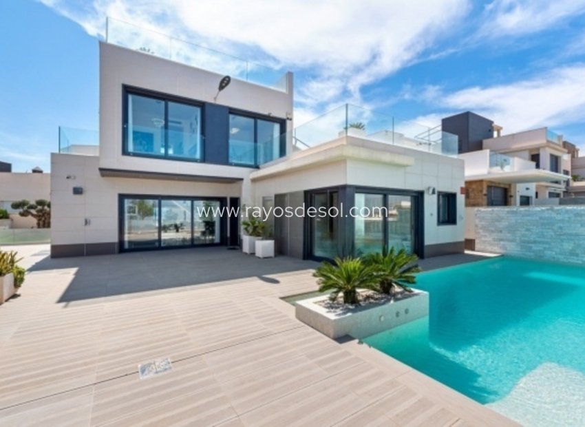 Reventa - Villa - San Miguel de Salinas