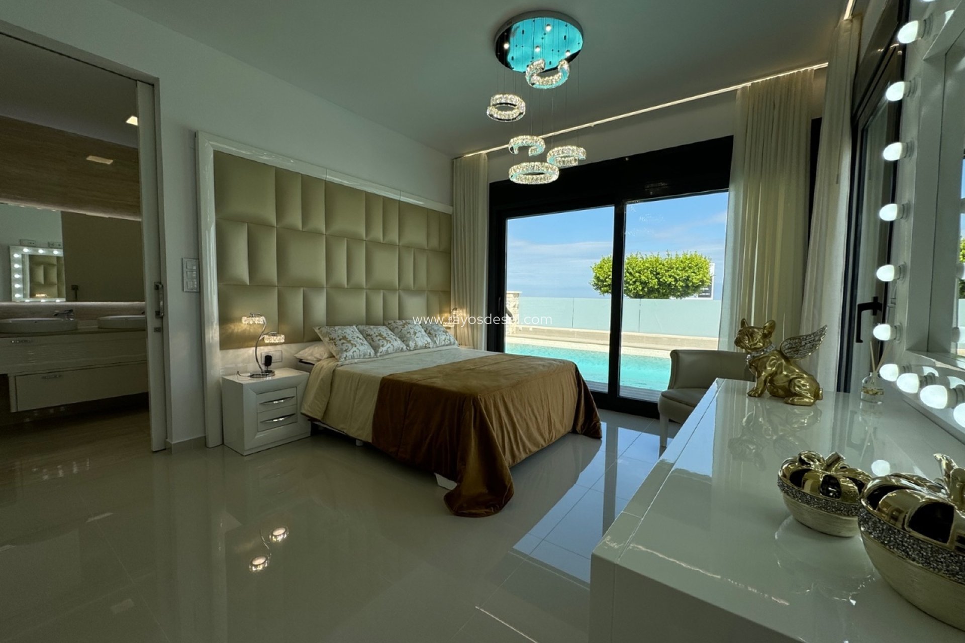 Reventa - Villa - San Miguel de Salinas