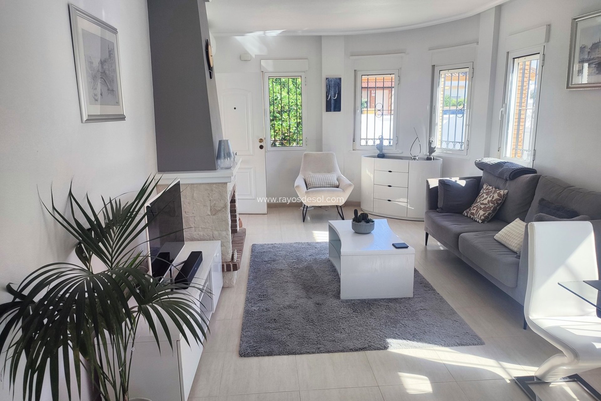 Reventa - Villa - Sucina