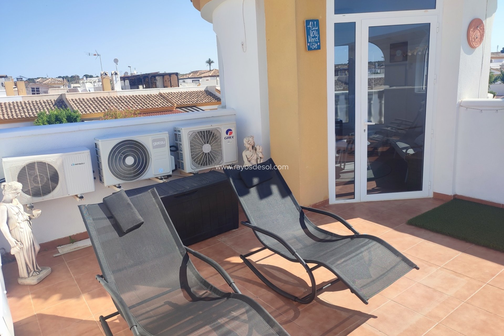 Reventa - Villa - Sucina