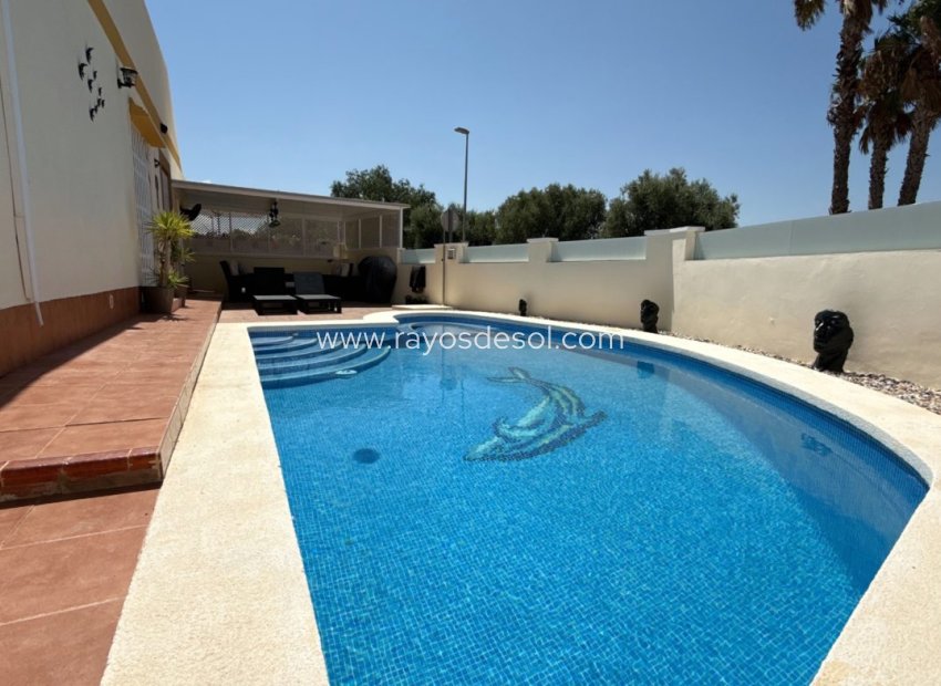 Reventa - Villa - Sucina