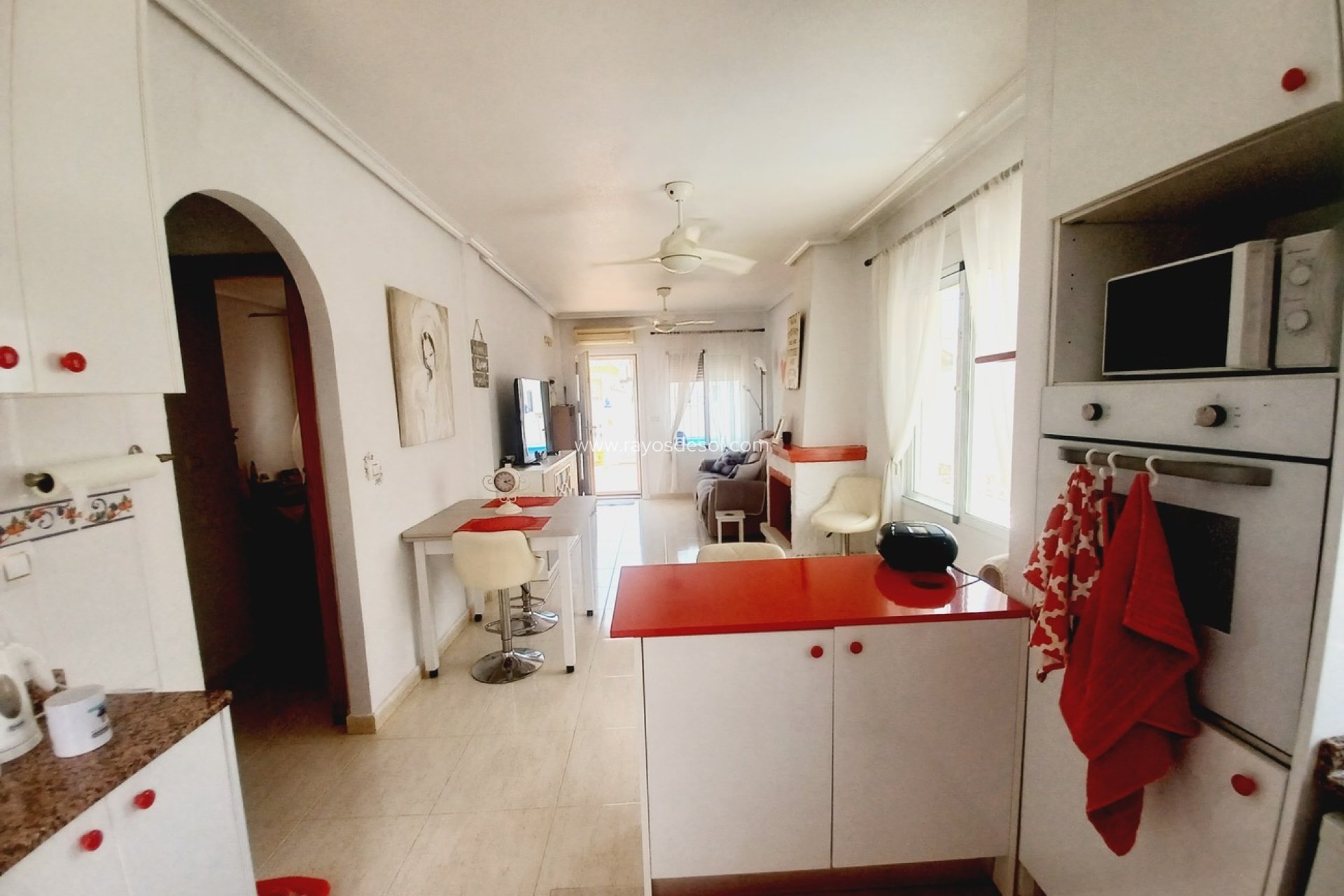 Reventa - Villa - Sucina