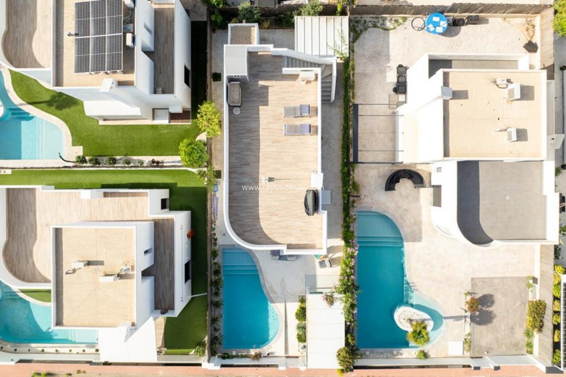 Reventa - Villa - Sucina