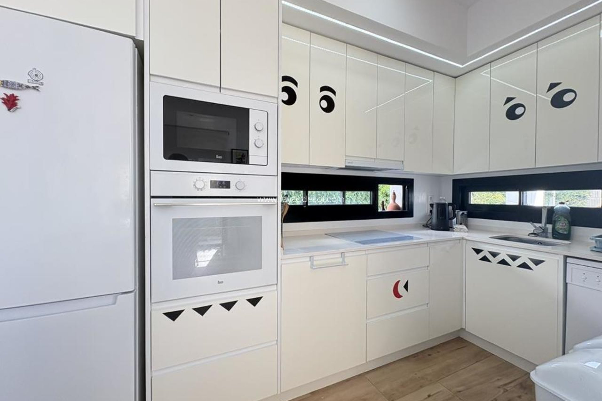 Reventa - Villa - Sucina