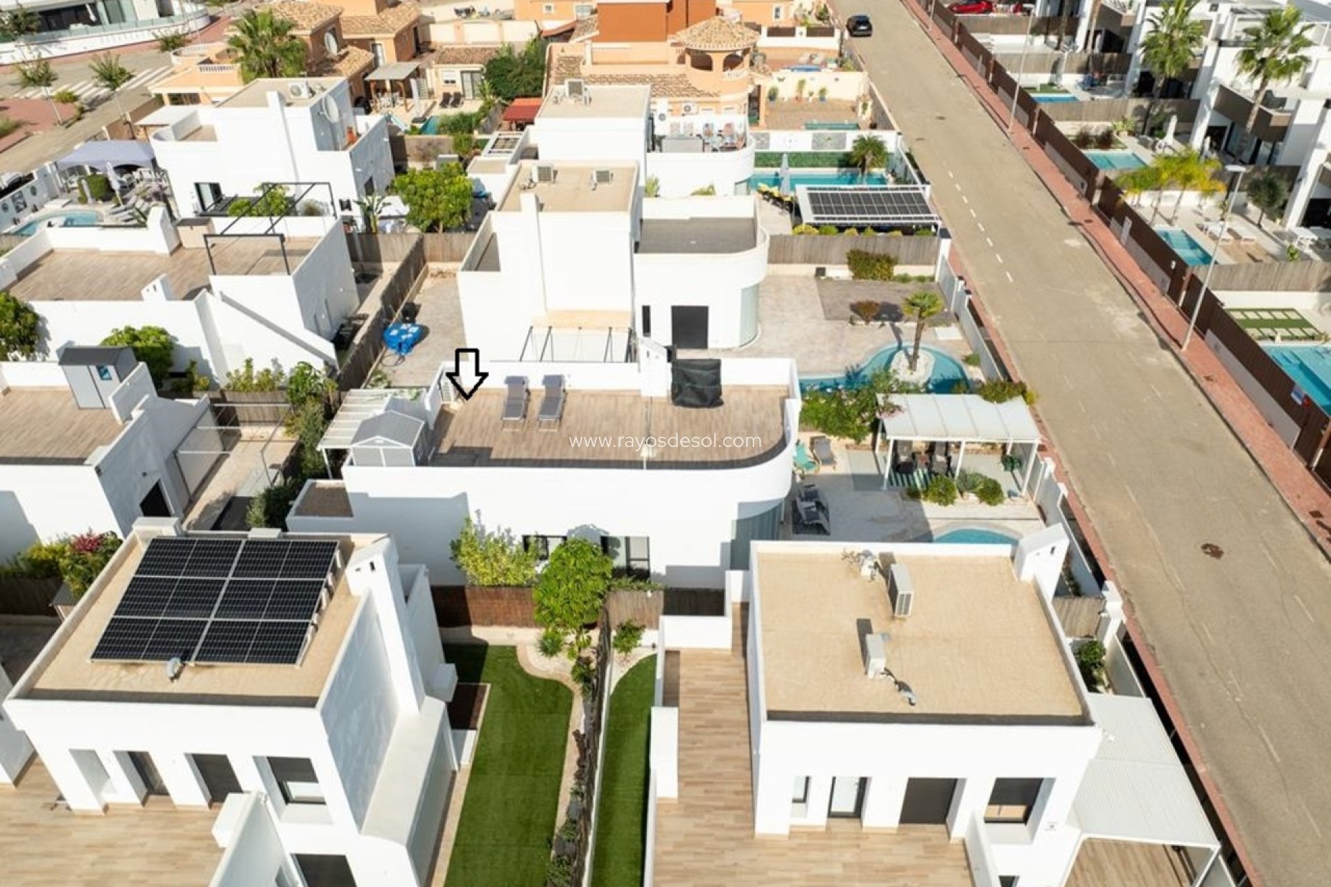 Reventa - Villa - Sucina