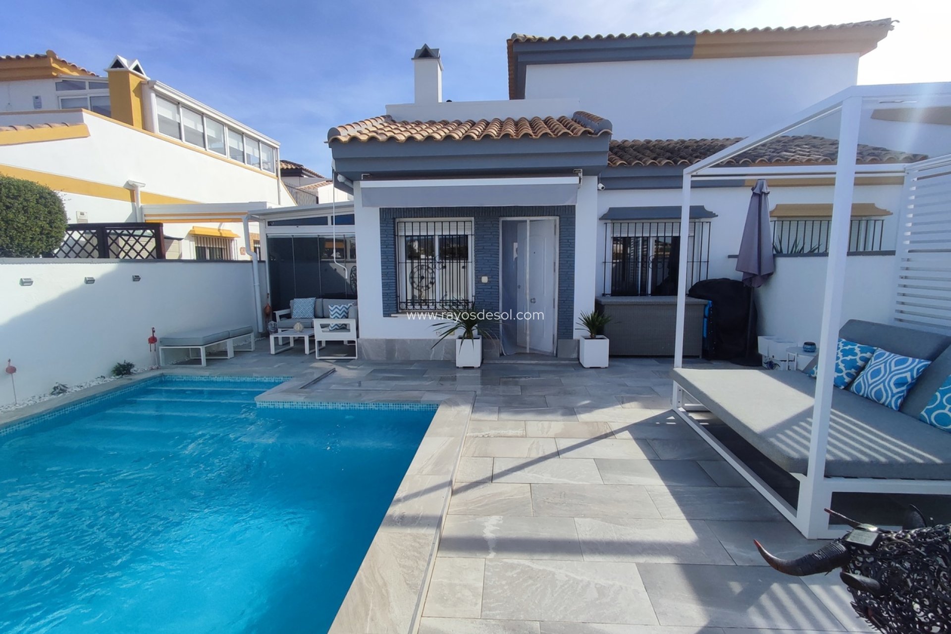 Reventa - Villa - Sucina