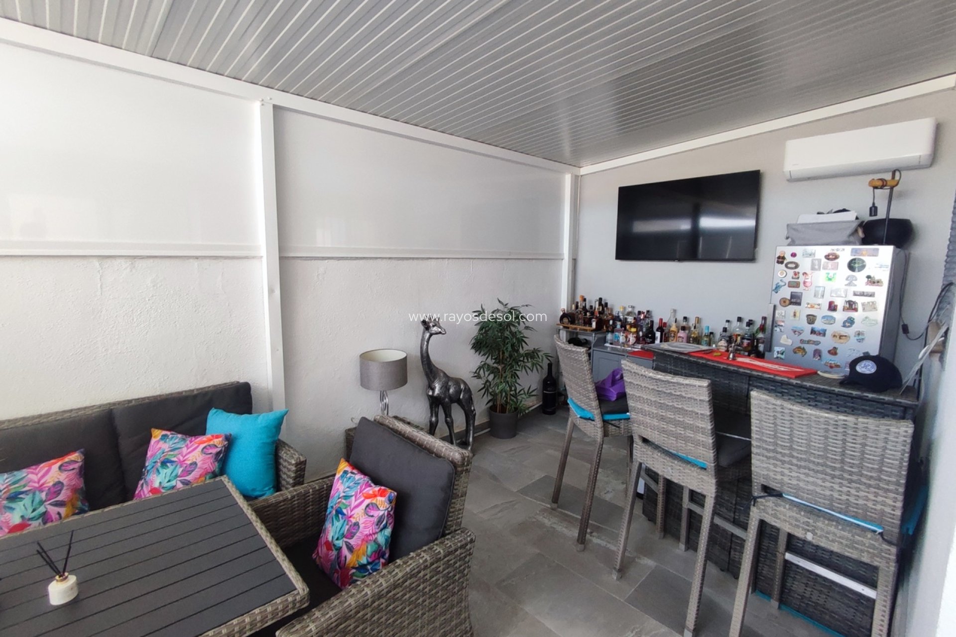 Reventa - Villa - Sucina