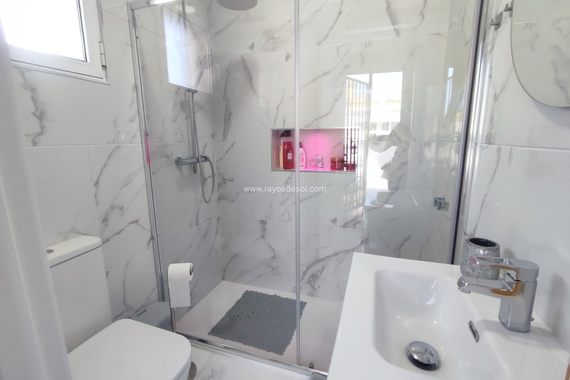 Reventa - Villa - Sucina