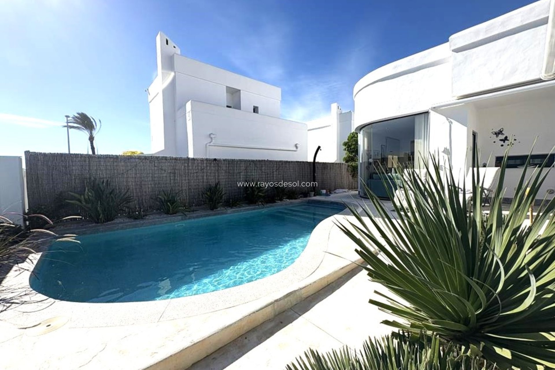 Reventa - Villa - Sucina