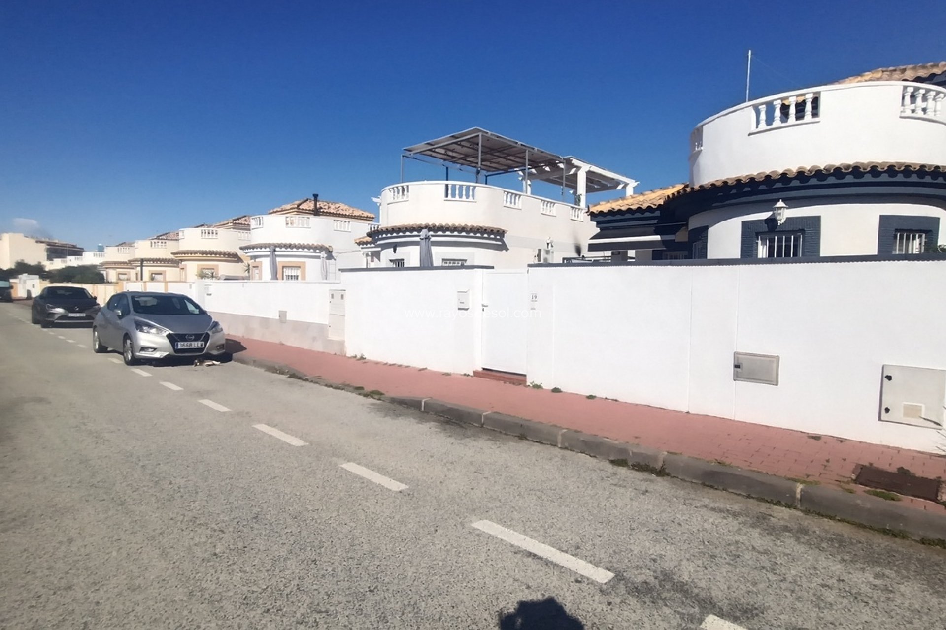 Reventa - Villa - Sucina