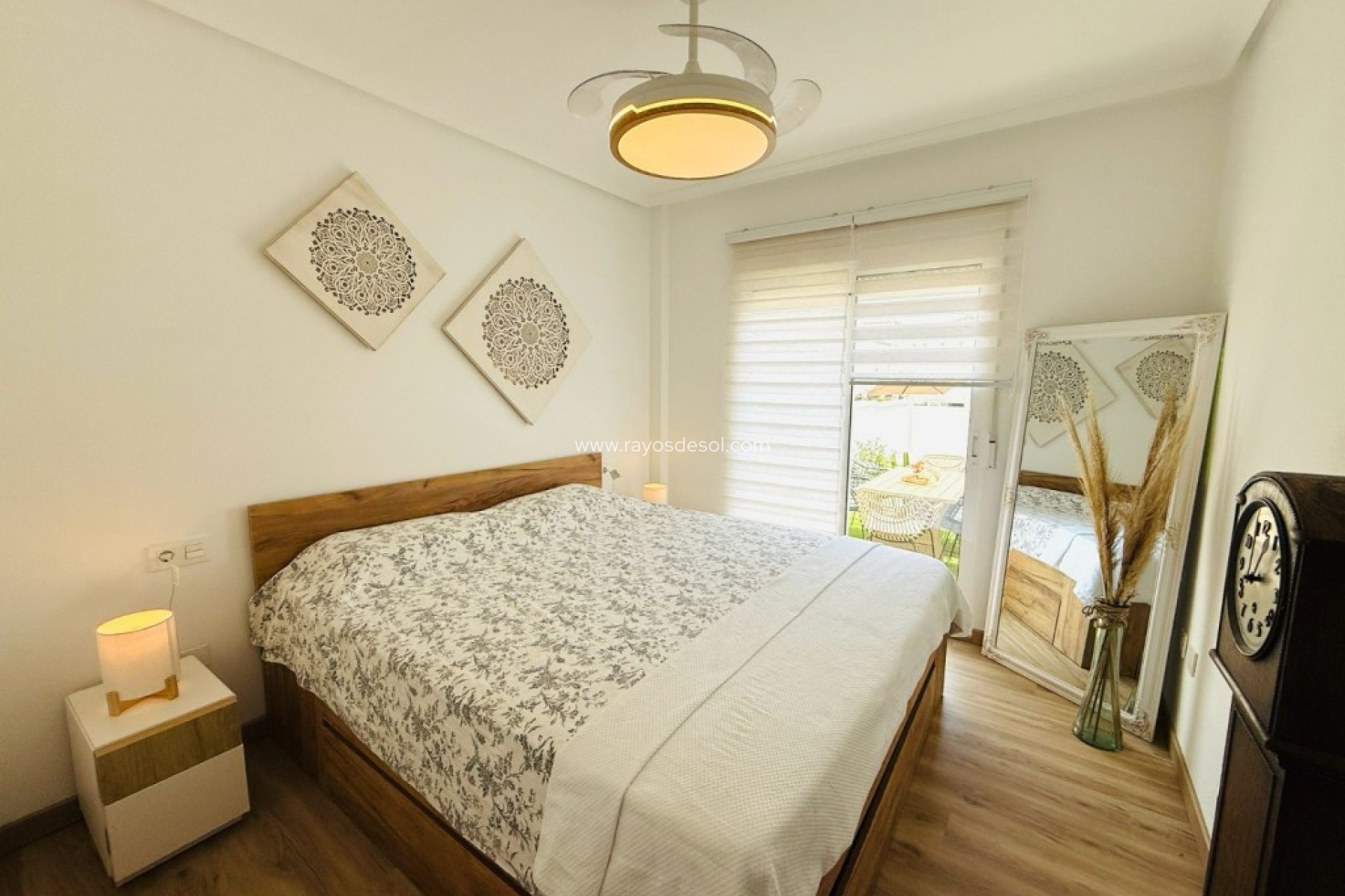 Reventa - Villa - Sucina
