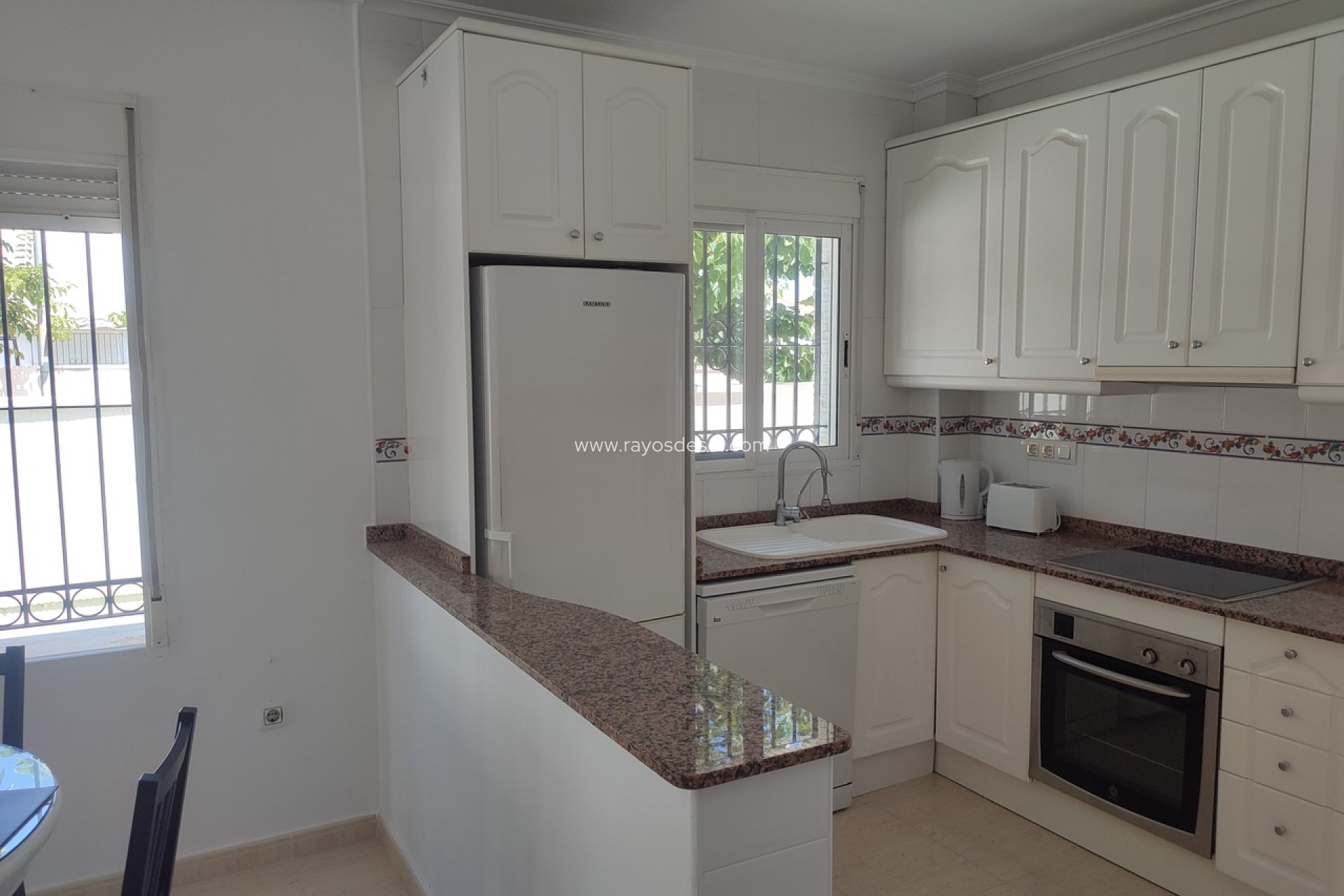 Reventa - Villa - Sucina