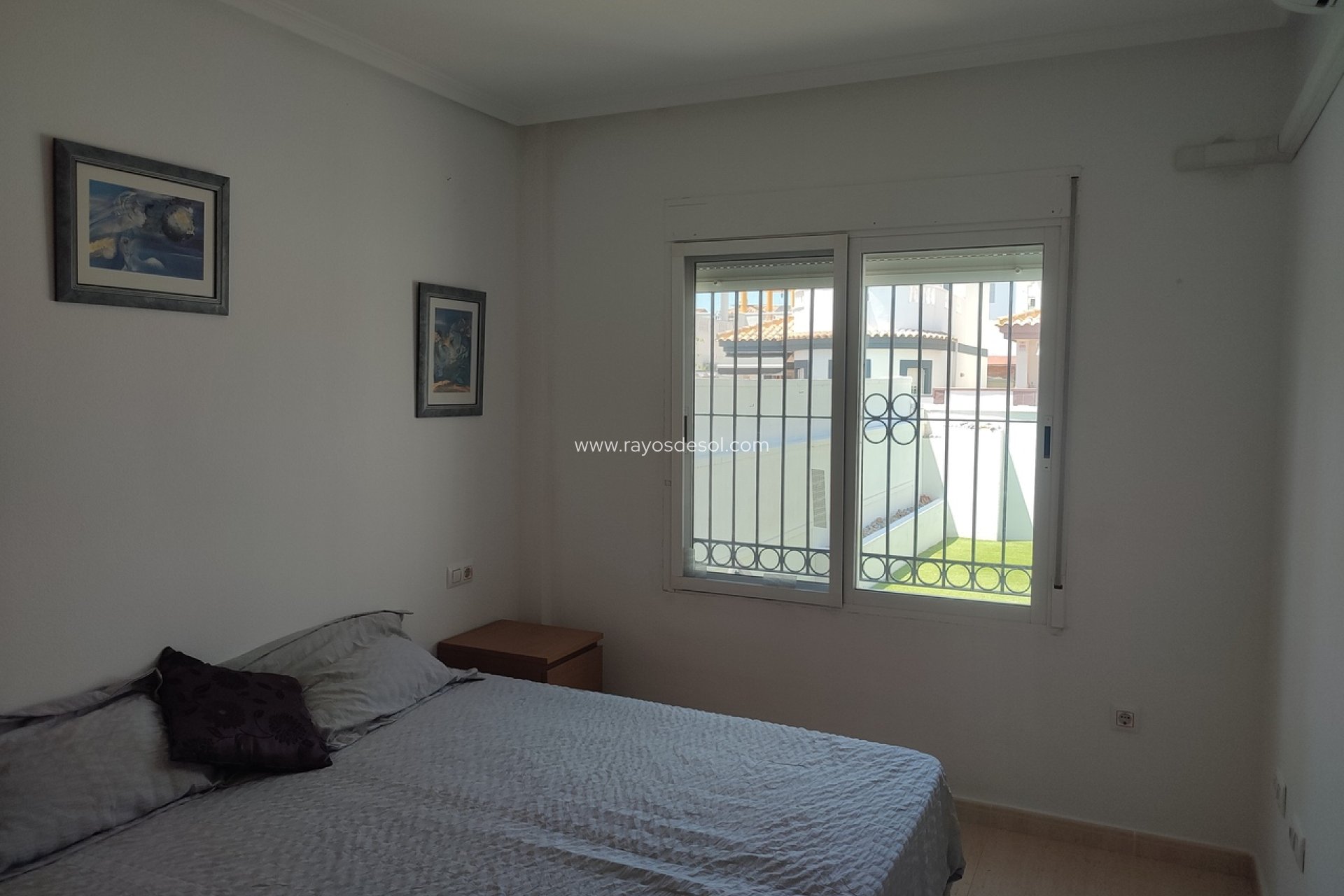 Reventa - Villa - Sucina