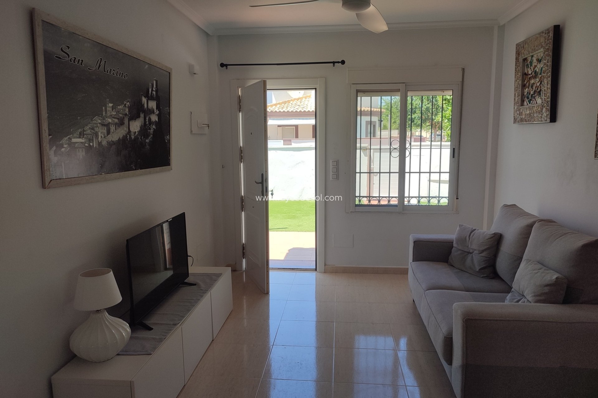 Reventa - Villa - Sucina