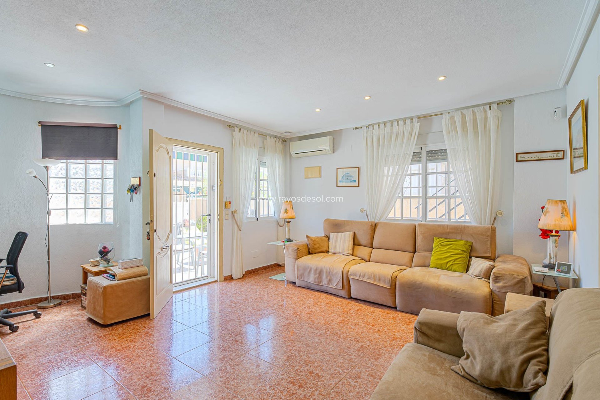 Reventa - Villa - Torrevieja - Punta Prima