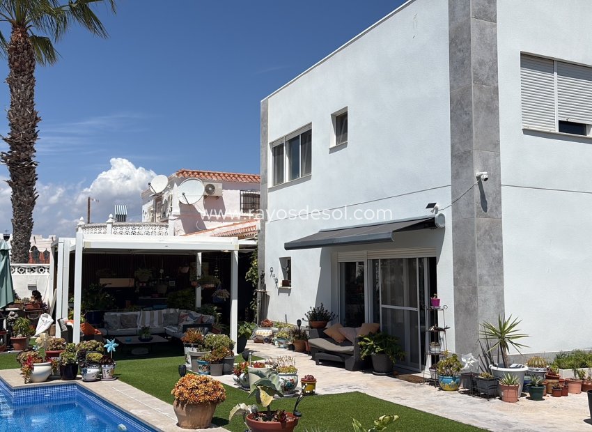 Reventa - Villa - Torrevieja - Torreta - Florida