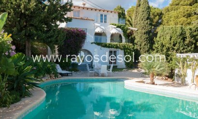 Villa - Herverkoop - Calpe - CO-15934