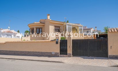 Villa - Herverkoop - Ciudad Quesada/Rojales - CB-14459