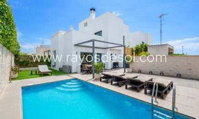 Villa - Herverkoop - Ciudad Quesada/Rojales - CB-73108