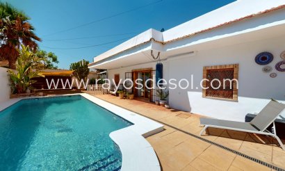 Villa - Herverkoop - Los Alcazares - Los Alcazares