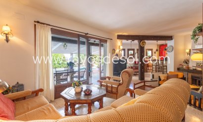 Villa - Herverkoop - Moraira - San Jaime