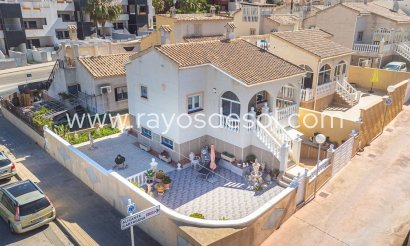 Villa - Herverkoop - Orihuela Costa - Los Altos