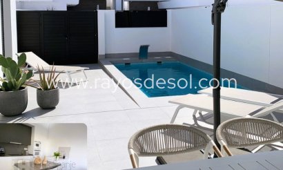 Villa - Herverkoop - Santiago de la Ribera - HS-85155