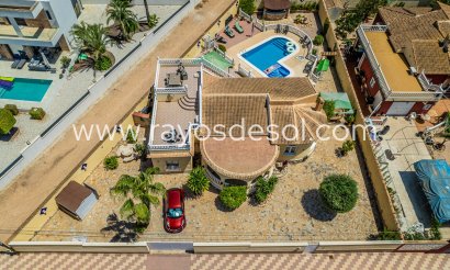 Villa - Herverkoop - Torrevieja - GS-78957
